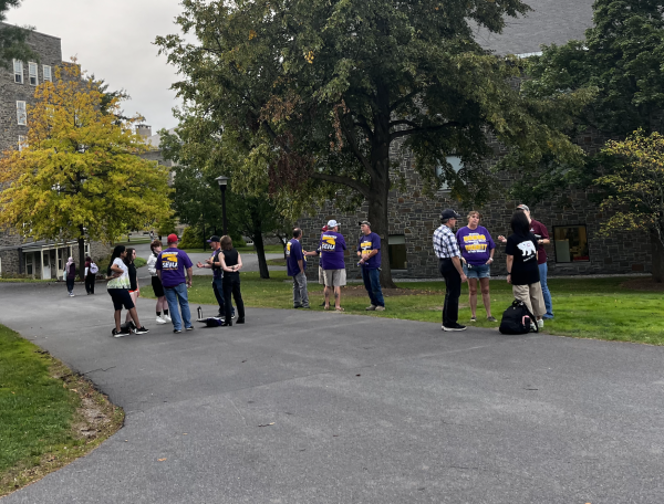 Local Union Chapter Representing Colgate Service Employees Hold Rally Amid Contract Negotiations